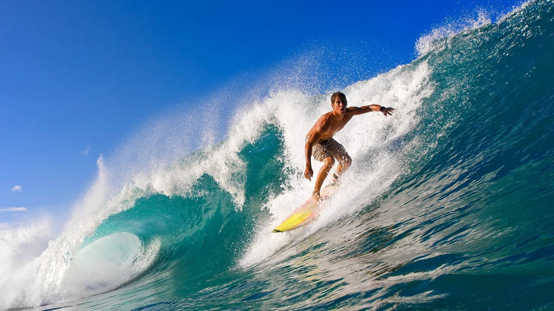 西甲赛场火力全开,精彩进球和战术变化频繁出现,西甲精彩集锦